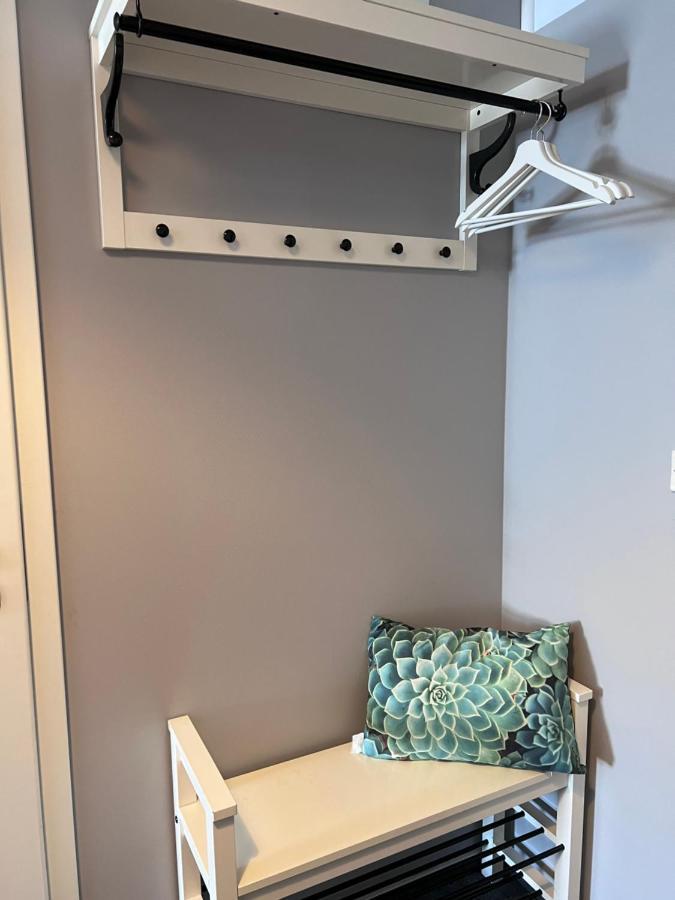 Downtown Apartment *
